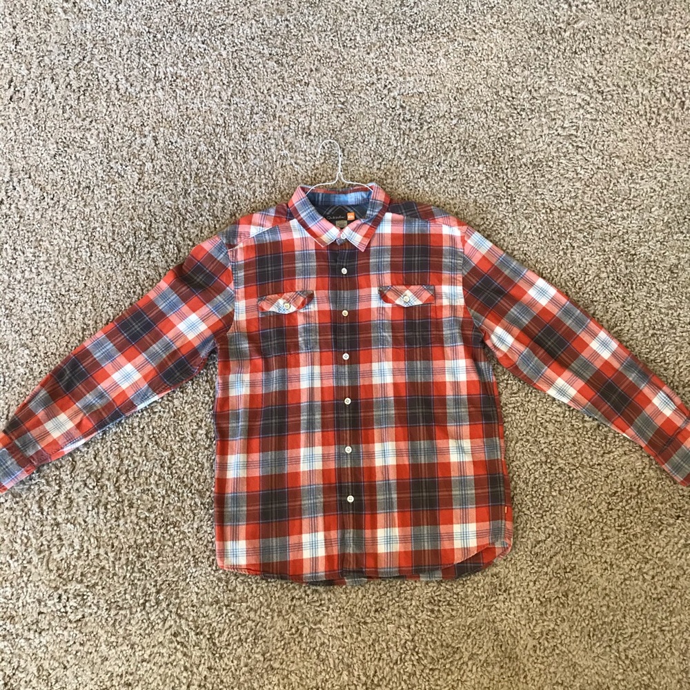 Mens Quiksilver red,blue,white plaid collaredshirt